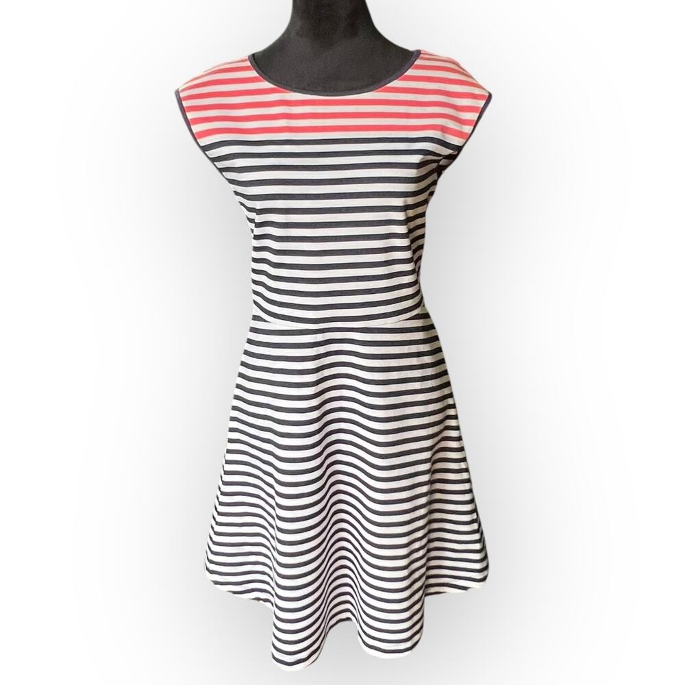 Draper James Women's Blue Pink White Stripe Ponte Knit Fit & Flare Dress Size M - Picture 4 of 13